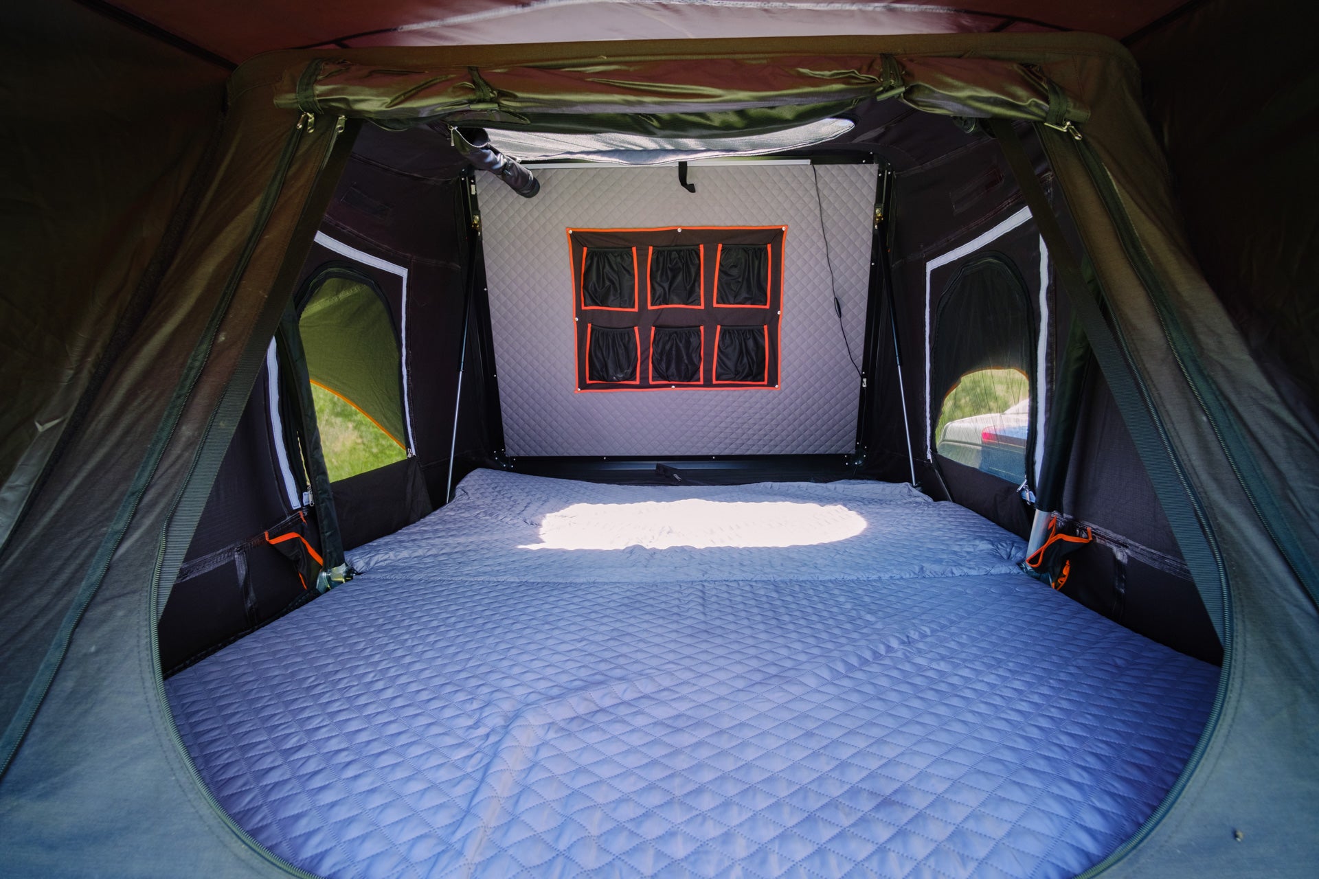 SIDE-OPENING TENT