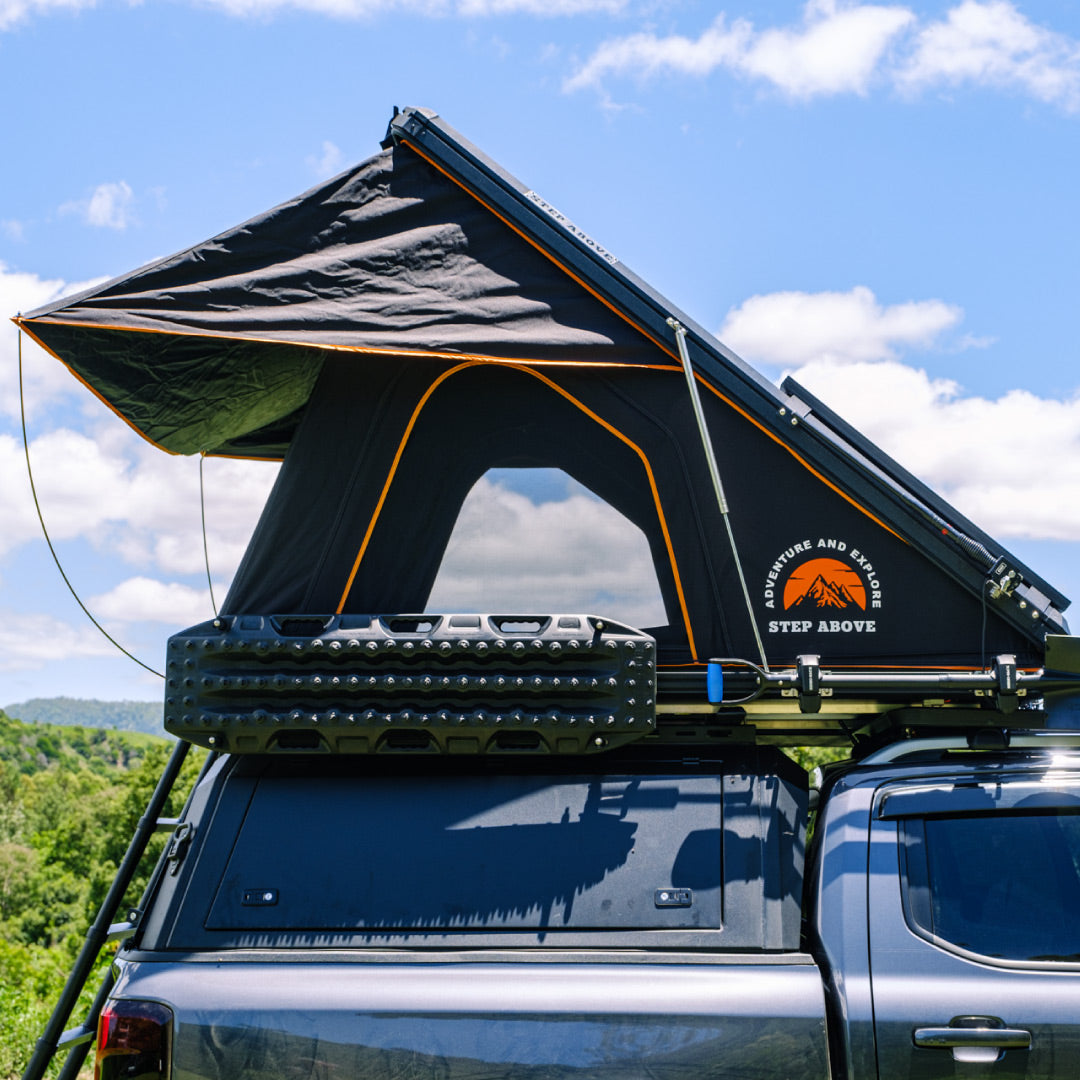 V9 Rooftop Tent + 230W Solar (February)